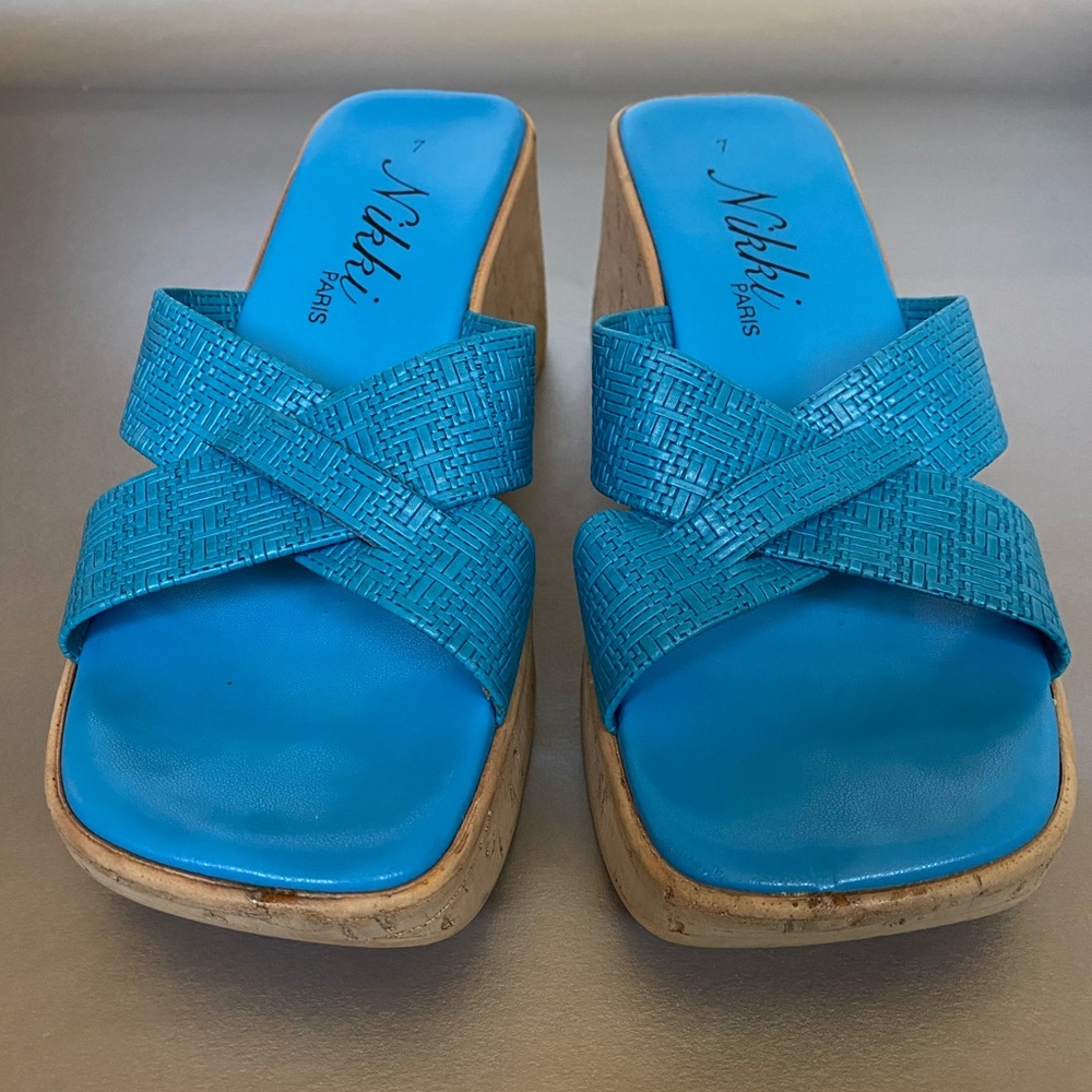 Nikki Paris Blue Platform Women’s Sandals